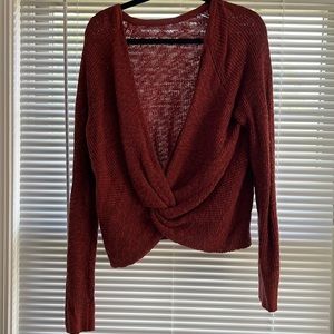Aerie crossed knot sweater size medium
